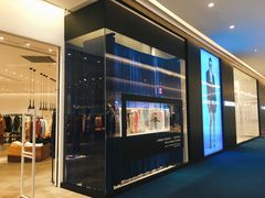 -URBAN REVIVO(西安Momopark店)