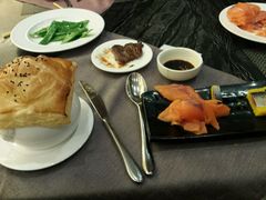 -东方红海鲜百汇(国际大厦店)