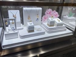 -GiO挚澳珠宝(侨福芳草地店)