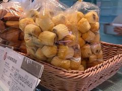 -上海哈尔滨食品厂(合生汇店)