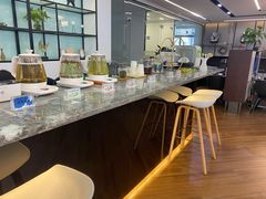 -宁波宝信宝马4S店(江北日湖店)