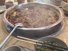 -肖肖酸萝卜鱼火锅(总店)