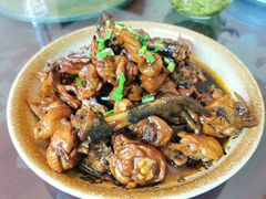 红烧土鸡-山妹子土菜馆