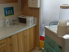 -上海仁爱医院口腔科 · 种植