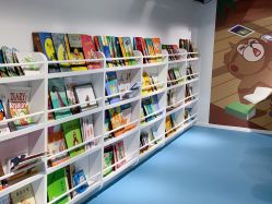 -MINI MARS KIDS CLUB亲子家庭中心(长宁天山店)