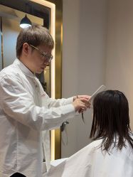 -P.R.O.salon 发哲