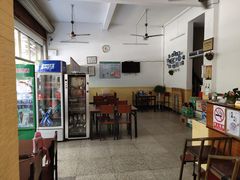 -湘里湘亲饭店(闸坡店)