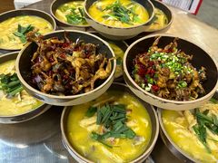 -麻伊伏土菜馆(朗州路店)