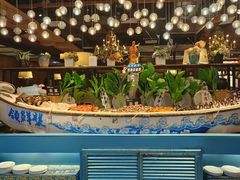 -领鲜活海鲜榴莲自助火锅(东门店)