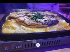 -郝木屋·烧烤(桥头店)