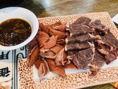 -乔家小院•本地小海鲜•非遗驴肉(万年泉路店)