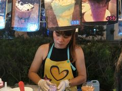 -滨海尚泰美食广场