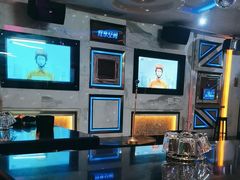 -欢乐空间KTV(奥山世纪城店)