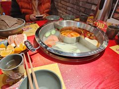 -谭鸭血老火锅(娄星区长青街店)