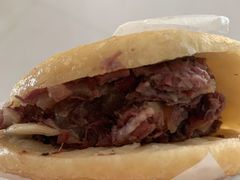 -闫家驴肉老店(华电一校店)