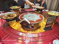 -木子山庄·安徽省老字号·中国炖锅宴