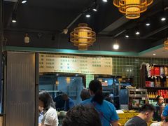 -肖肖酸萝卜鱼火锅(总店)