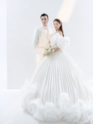 -杭州金夫人婚纱摄影(富阳私享店)