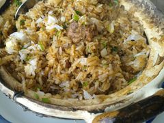 排骨煲饭-八府香鸭·啫啫煲(华山路店)