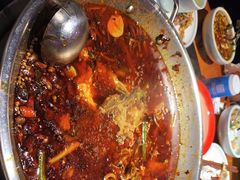 -小饕荟雅安贡椒鱼鲜馆(广福桥店)