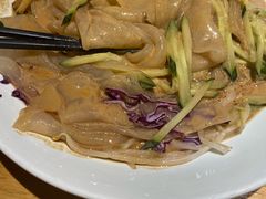 -关东小磨东北菜(上海长风大悦城店)
