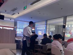 -海底捞火锅(杭州庆春路夜宵主题店)