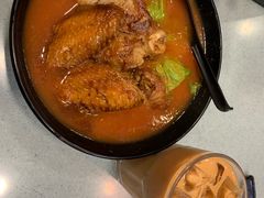 番茄浓汤鸡翅猪扒通粉-华嫂冰室(尖沙咀店)