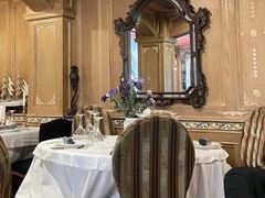 -火车头法国西餐厅