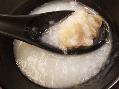 柴鱼花生猪骨粥-粤厨点心专门店