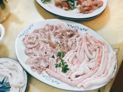 猪脊髓拼天衣无缝-华哥新鲜猪精品美食