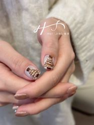 -HUII NAIL绘京美甲美睫会馆