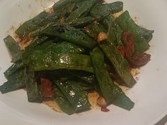 -老周家酱卤猪蹄私房菜(克拉玛依西街店)