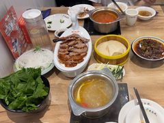 -龙聚德北京烤鸭(沙坪坝华宇A馆店)
