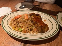 -玛格萝妮比萨屋(陆家浜路店)