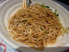 -肥肥虾庄·金牌油焖大虾(杨园滨江时代walk店)