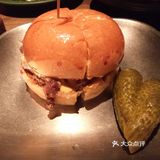 小伯格酒馆