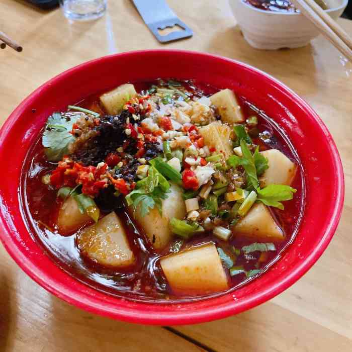 方脑壳串串香(同善桥店)