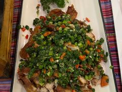 大理风味炝香鸡-香巴拉云南餐厅(华莱坞店)