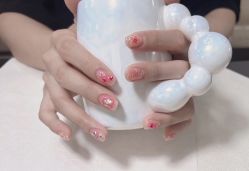 -槿里日式美甲工作室