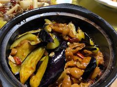 肥肠茄子煲-大隐隐于市私房菜(保和小区店)