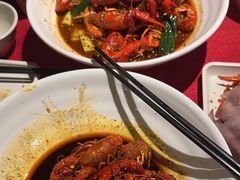 -龙巢盱眙龙虾·牛蛙·烧烤宵夜(八卦岭店)