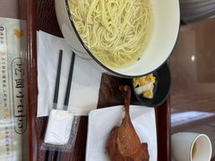 -百年老字号·观振兴蟹黄面·三虾面·苏式面(观前街富仁坊巷店)