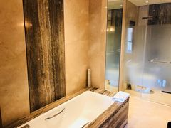 -上海崇明金茂凯悦酒店