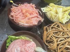 -正南齊北重庆老火锅(光华村直营店)