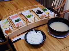-桥香园云南过桥米线(金马碧鸡店)