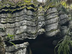 -梭布垭石林景区