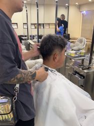 -DX HAIR SALON·发现未知美发沙龙