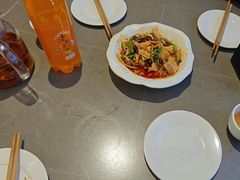 -陈熹公民族美食文化餐厅(中华广场店)