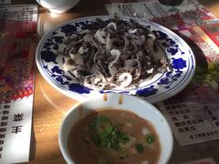 -东兴顺爆肚张