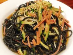凉拌墨汁面-老刘私厨猪脚饭